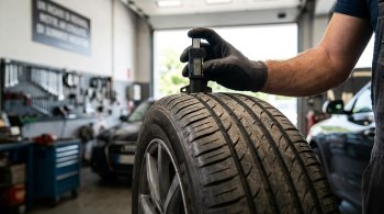 Controllo Usura Pneumatici: Guida al Rientro dalle Vacanze